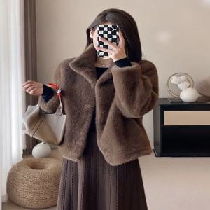 영 스타일 숏 퍼 코트 스탠드 칼라 밍크 스킨 통합 친환경 퍼 아우터웨어 여성 한국 버전 두꺼운 긴 소매