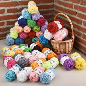 초보자를 위한 12개 멀티컬러 얀 뜨개질 용품 크로셰 공예 뜨개질 및 뜨개질 얀 스타터 키트(롤당 7G)