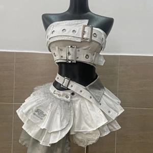 여름 빈티지 우아한 Y2K 여자 2 조각 세트 펑크 고딕 Strapless 자르기 탑 + 높은 허리 프릴 스커트 여성 파티 의상 2025