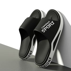 남성 패션 슬라이드 샌들 여름 미끄럼 방지 편안한 플랫 솔 슬리퍼 실내 및 실외 착용 트렌디 통기성 홈 신발