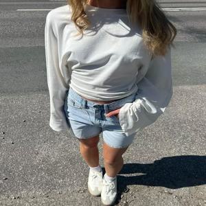 토시 화이트 캐주얼 가을 티셔츠 여성용 풀오버 밴디지 하이웨이스트 긴팔 출퇴근 루즈핏 티셔츠 여성 단색 티셔츠 2025