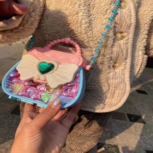 어린이 드레스업 장난감 세트: 메이크업 키트, 리본 핸드백, 보석 크로스바디 백 |   파티, 생일, 크리스마스에 이상적인 선물