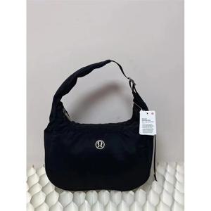 2025 신상 크로스백 4L 대용량 트렌디 카우혼 백 숄더백 암핏백 덤플링백 다용도