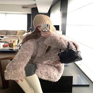 친환경 인조 모피 재킷 여성용 겨울 코트 플러시 양가죽 통합 아우터웨어 미니멀리스트 스타일 중간 길이