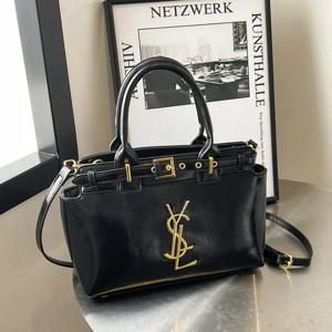 하이 디자인 패셔너블 여성 가방 겨드랑이 가방 트렌디하고 다재다능한 대용량 품질 숄더백 미니멀리스트 여성 가방