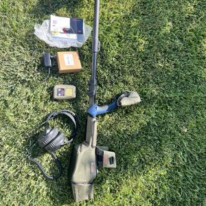 방금 도착한 GPZ 7000 금속 탐지기 (새로운 NF 12 코일 포함)