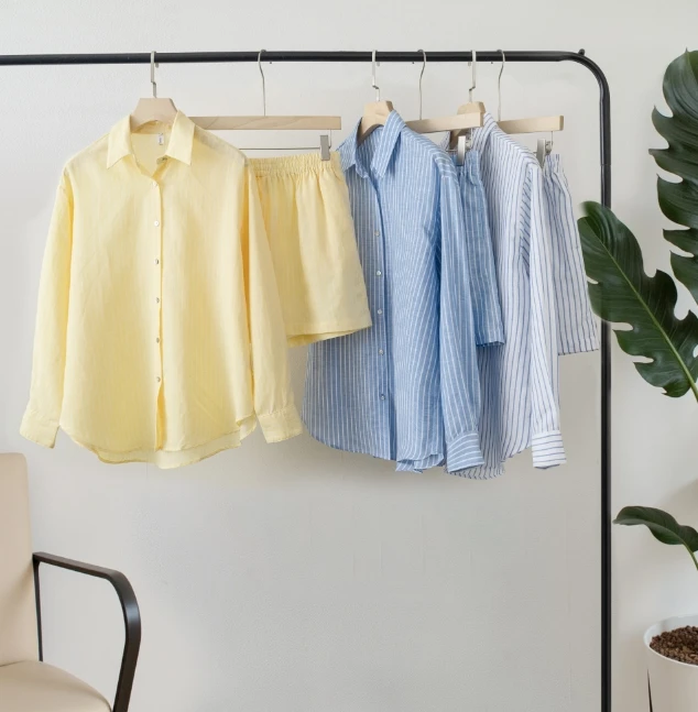 2025 여성 여름 캐주얼 스트라이프 블라우스 반바지 세트