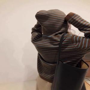 빈티지 니트 후드티 여성용 루즈핏 부드럽고 아늑한 가을 겨울 아우터웨어 한국 스타일 긴 소매 스트라이프 패턴 스웨터 재킷