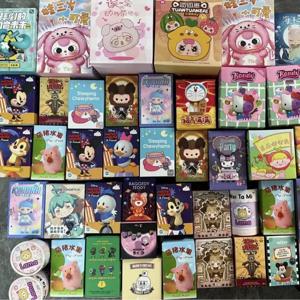 새로운 정품 무작위 미개봉 블라인드 박스 럭키 백 선물 데스크탑 장식, 핸드 컬렉션, 애니메이션 선물 블라인드 도매