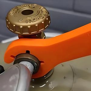 1개 캐러밴 RV 가스통 렌치 2in1 자석 가스 렌치 도구 RV 캠핑 모터홈 그릴 자동차 액세서리