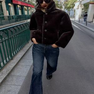 유럽 및 미국 스타일 2025 겨울 신상 여성 의류 루즈핏 다용도 양면 인조 가죽 재킷