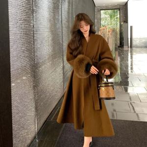 2024 여성용 큰 모피 칼라 오버코트, 여성용 리얼 모피 재킷, 느슨한 패션 겉옷, 우아하고 따뜻한 모직 코트, 벨트 포함