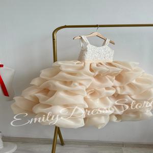 결혼식을위한 맞춤형 핑크 Tulle 꽃의 소녀 드레스 계층화 된 푹신한 스팽글 어린이 생일 첫 성찬식 파티 볼 가운