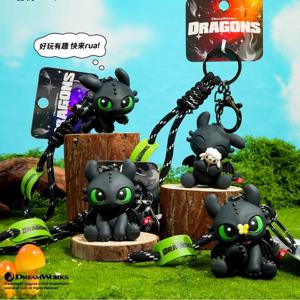 정품 드래곤 테이밍 마스터 플라잉 투슬리스 보이 키체인 새 가방 펜던트 소형 액세서리 자동차 키체인