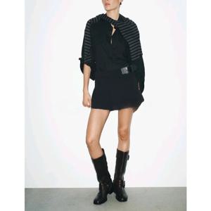 가을 신상 여성 심플 스타일 숏 웨이스트 벨티드 스커트 팬츠 디자인 와이드 플리츠 미니멀리스트 미학 폴리에스터 섬유