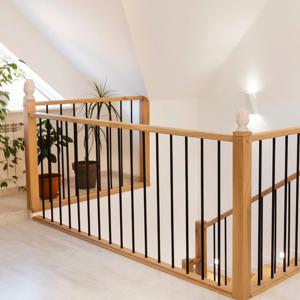 나무 장식품 조각된 파인애플 디자인 계단 기둥 장식 무도색 공예 난간 장식 DIY 홈 프로젝트