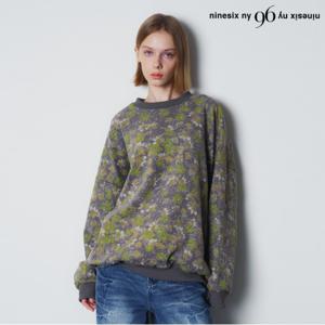 정상가:99,000원 ㅣ 오버핏 플라워 패턴 긴팔 맨투맨 티셔츠 (NP3LW010L0)