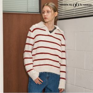 정상가:69,000원 ㅣ 오픈 카라 스트라이프 배색 울 니트 (NP4KT027L0)