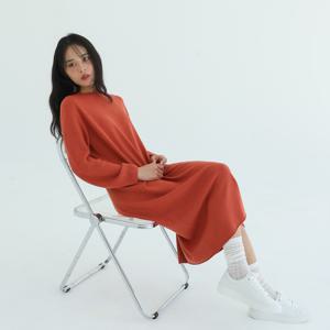 신학기룩  [최초가149,000원 ]3D니트  울 리브 루즈핏 롱 원피스 _FD9100