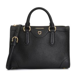 페라가모 토트백 21 8371