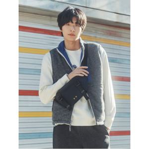 빈폴ACC [BEANPOLEKNAP] 나일론 웨이스트백 - 네이비 BE4XD2N09R