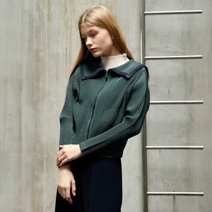 yoyoyoy여성[최초가 144000원] 세일러 카라 플리츠 크롭 집업 카키_AJ08WNPJP02