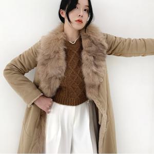 [두낫플랜][최초가 330,000원]폭스퍼 롱 무스탕_KSCT231007