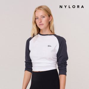 나일로라 리야 탑_RIYA TOP