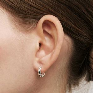 [장도연, 하츠투하츠 스텔라&지우&유하 착용][sv925] egg one-touch earring