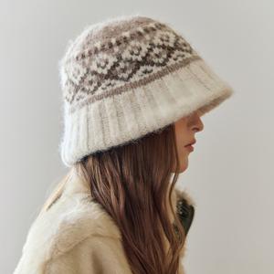 노르딕 패턴 니트 버킷햇