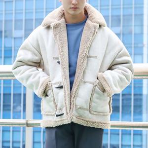 [브리치] 클라쓰업 / 양털 덤블 무스탕   2color