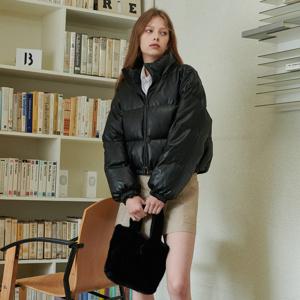 [최초가: 109000원]신세틱 레더 숏 패딩 [블랙]_LMOJP01D2BK