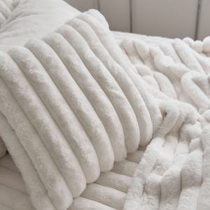 몽글몽글 밍크 라떼 소프티 겨울 쿠션커버 50x50cm