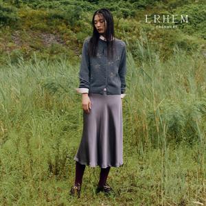 에르헴 25FW 캐시미어 100 비딩 자수 가디건 1종