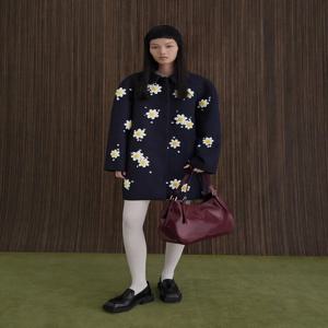 찰스앤키스 버클-스트랩 슬라우치 토트백 CK2-30271408