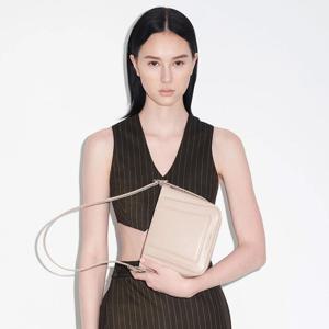 페트라 박시 버킷 백 CK2-10271304