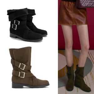 찰스앤키스 브렛 스웨이드 버클 스트랩 카프 부츠 CK1-90580215