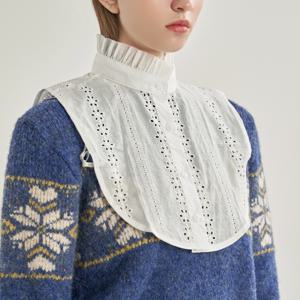 공식몰 [정상가 49,900원] 에이 프릴 펀칭 레이어드 넥케이프 FM55AC100