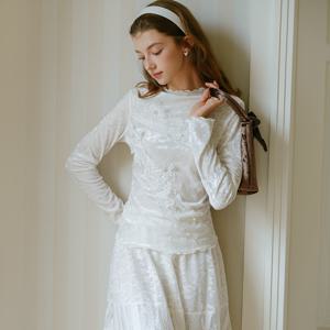 [11월24일 예약배송] Cest_Lace flower velvet long sleeve top