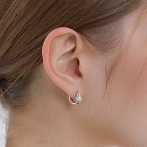 오르빗 실버(W) 포인트 파베 원터치 귀걸이 HL3E5A304W9XXX