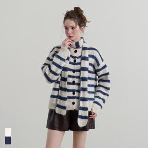 [브리치] 더 소재 / 스트라이프 라운드 머플러 니트 가디건 세트 (SJK25053)