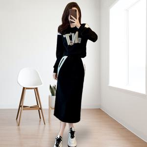 [헬리꽁땡]이니셜포인트 상하세트  여성치마투피스 기모스커트 트레이닝복 홈웨어 치마세트 치마투피스