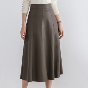 [플랜비컬렉션] [55-77]베이직 인조가죽 플레어 롱 스커트_PM2509SK602C
