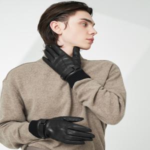 블랙 스트랩장식 양가죽 스마트터치 남자장갑 JUGV5F611 BK