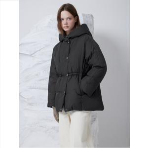 후드 노퀼팅 구스 다운 점퍼 D254PSG334