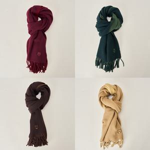 메종키츠네 볼드 폭스 헤드 머플러(NM06201WA0018)