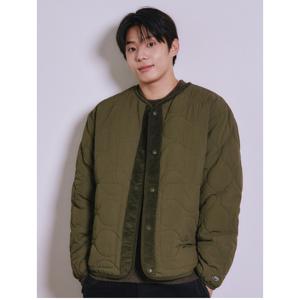 남성 가로항아리퀼팅 배색 경량 점퍼 PHE4JP1350