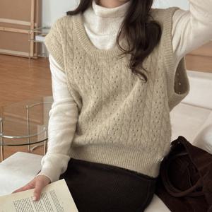 [제작] 포실포실 루즈핏 펀칭 울 니트 베스트 84667 빅사이즈 여성의류