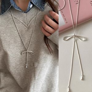 달리아 스네이크 발레코어 리본 롱 목걸이