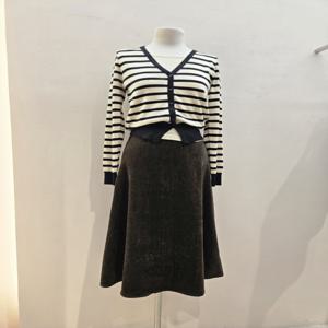 [숲] 뒷밴딩 플레어 롱 스커트 SBASR80